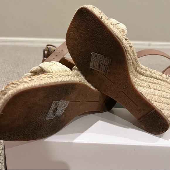 Dolce Vita Wedge Sandals Size 6.5 - Picture 4 of 4